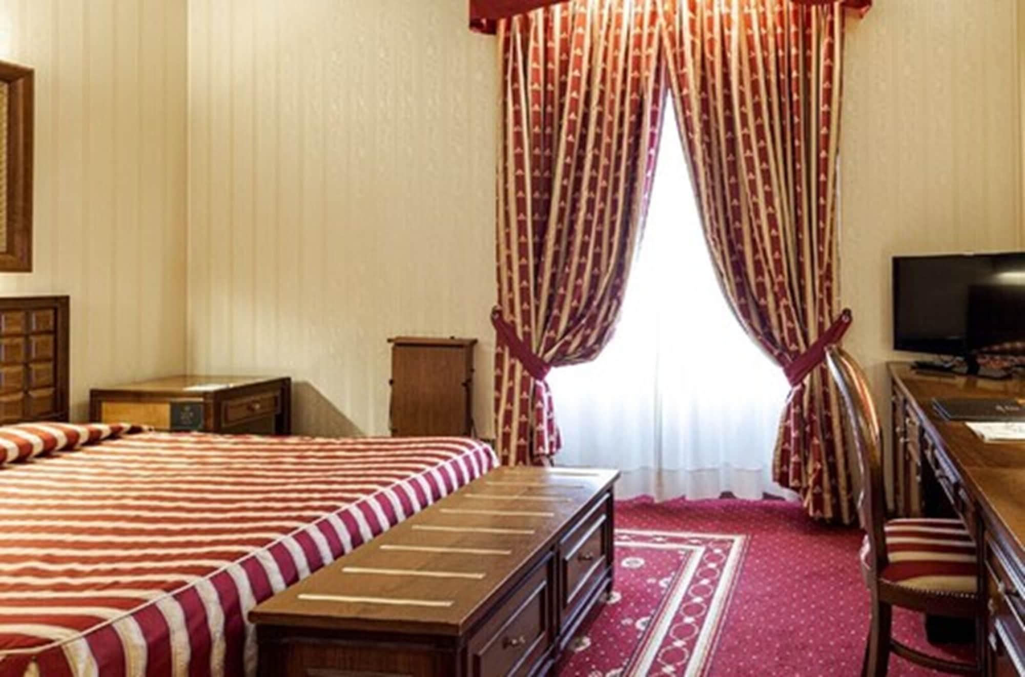 Grand Hotel Trento Esterno foto