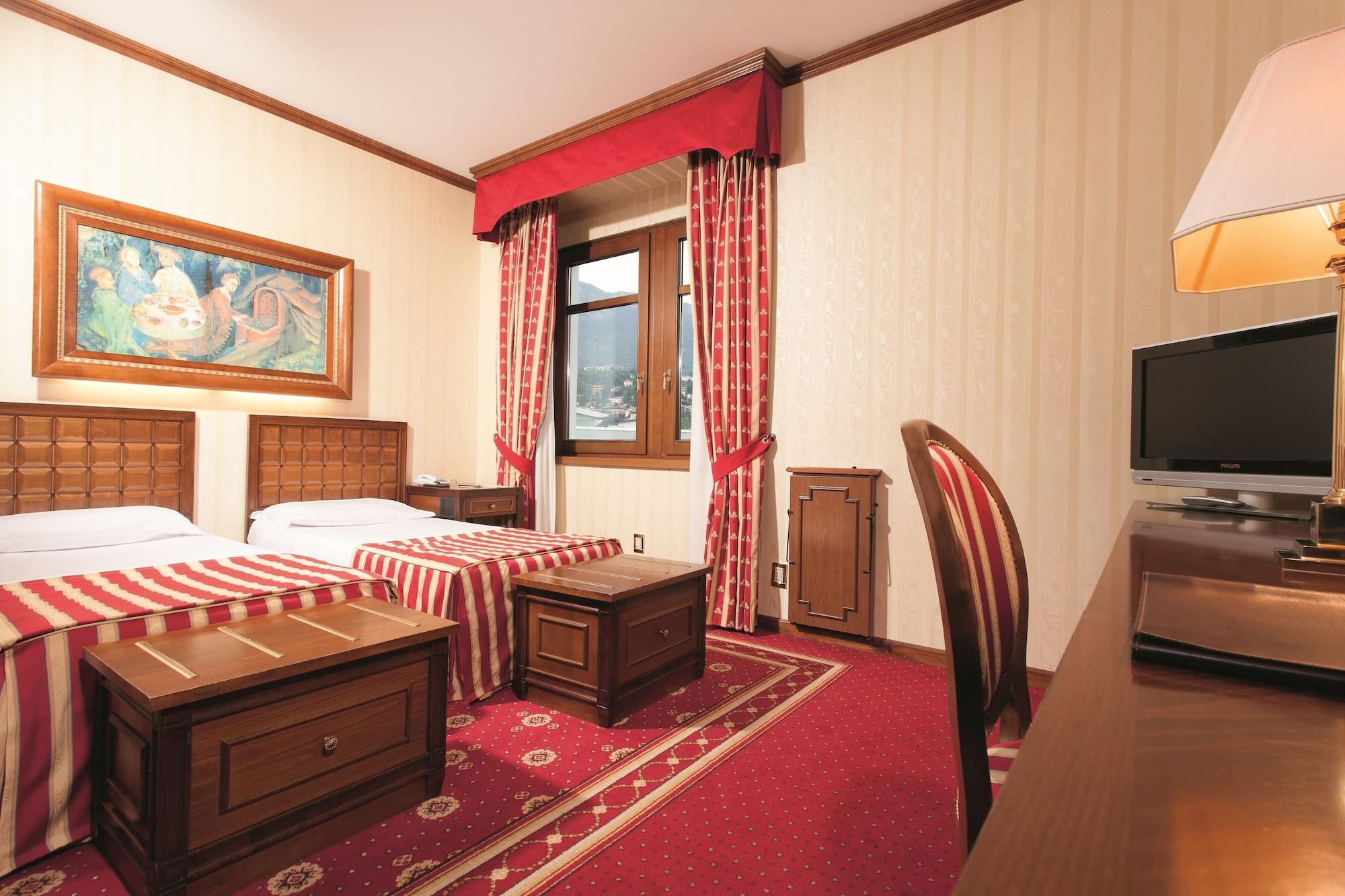 Grand Hotel Trento Esterno foto