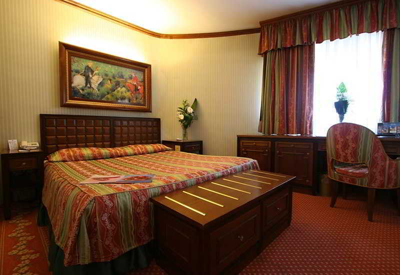 Grand Hotel Trento Esterno foto